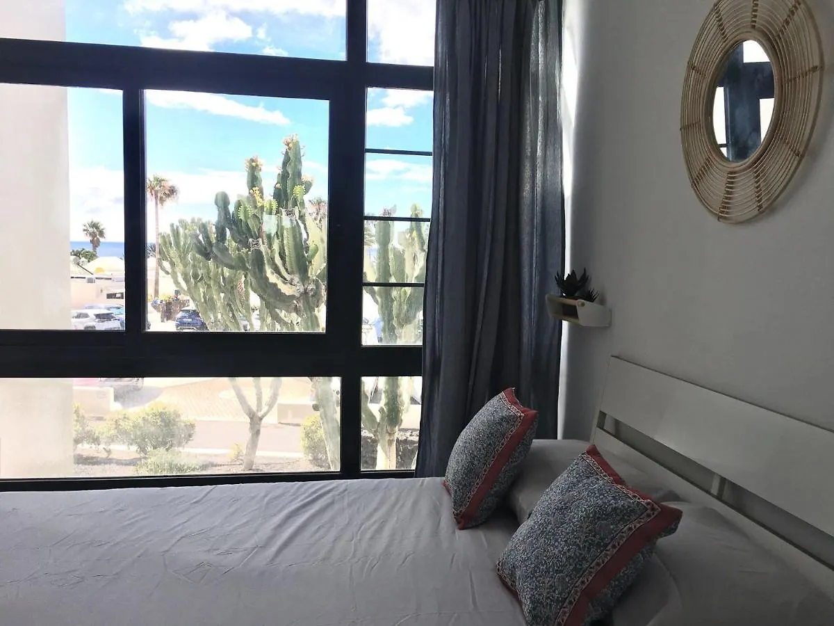 Cozzy Apartment Con Vista Al Mar Costa Teguise 0*,